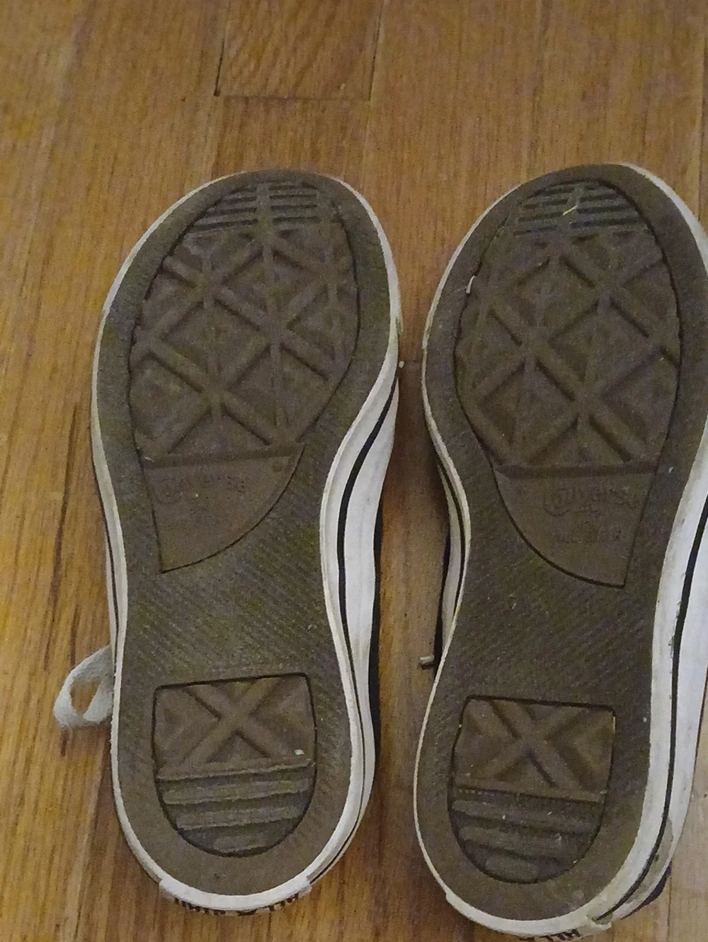 Converse these low